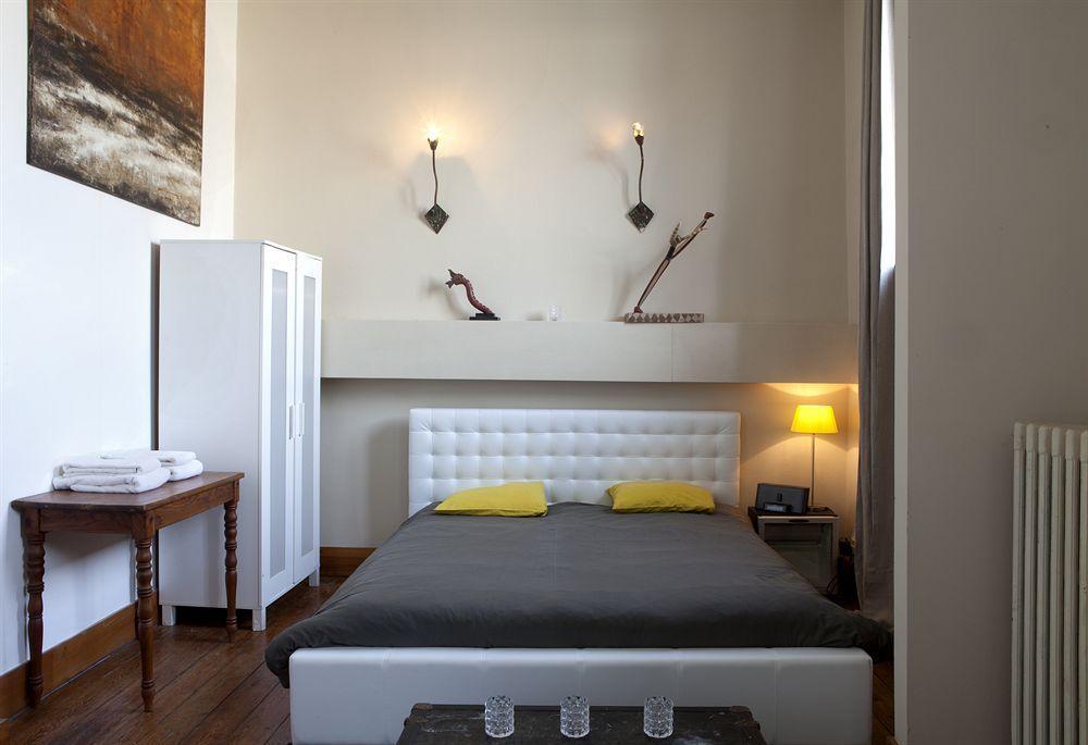 The Phileas Fogg Bed & Breakfast Saint-Josse-ten-Noode Exterior photo